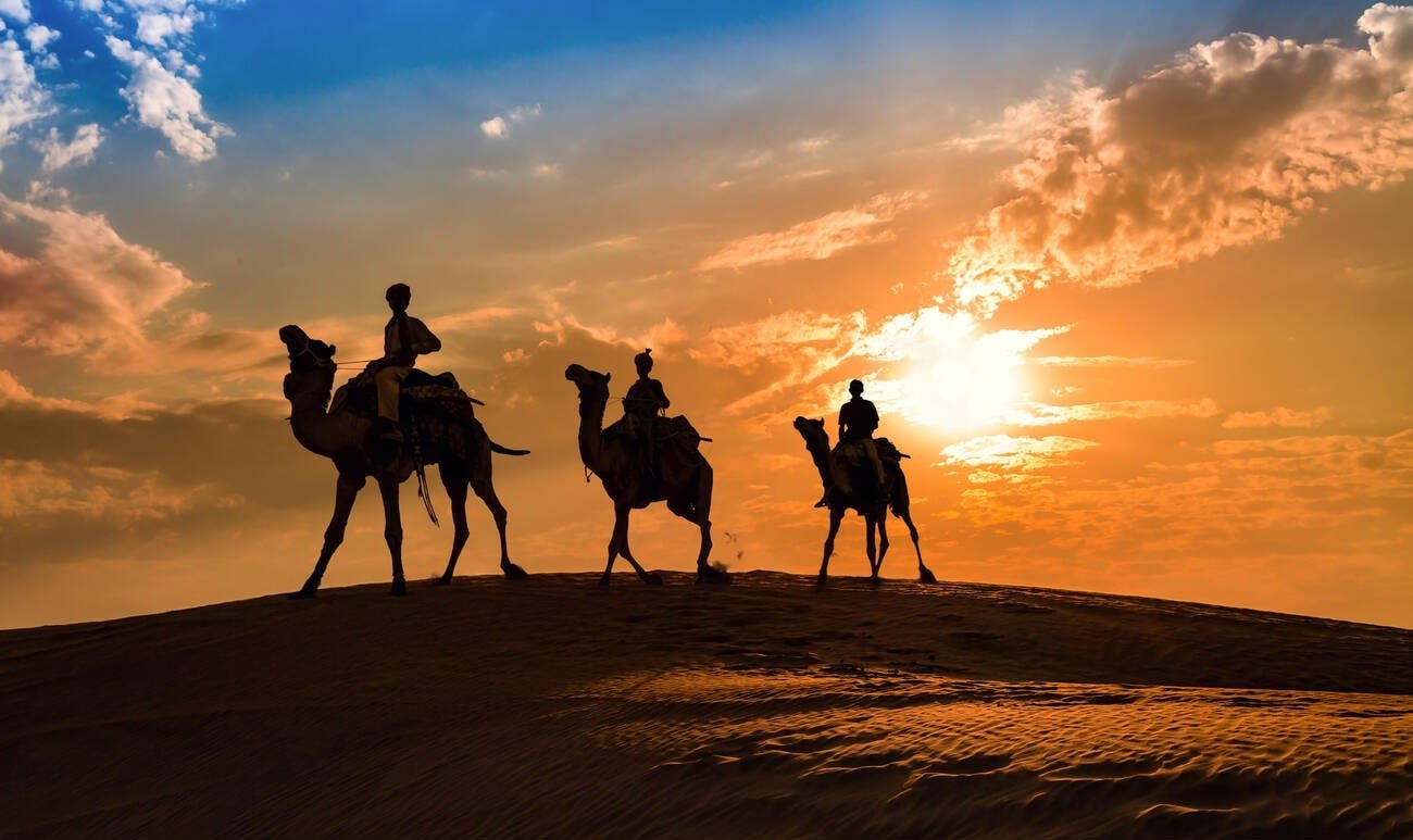 Adventure activities in Jaisalmer including jeep safari